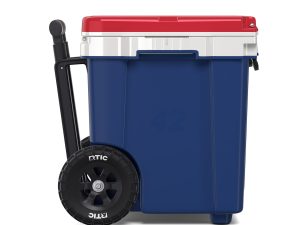 42 QT Ultra-Light Wheeled Cooler Gallery