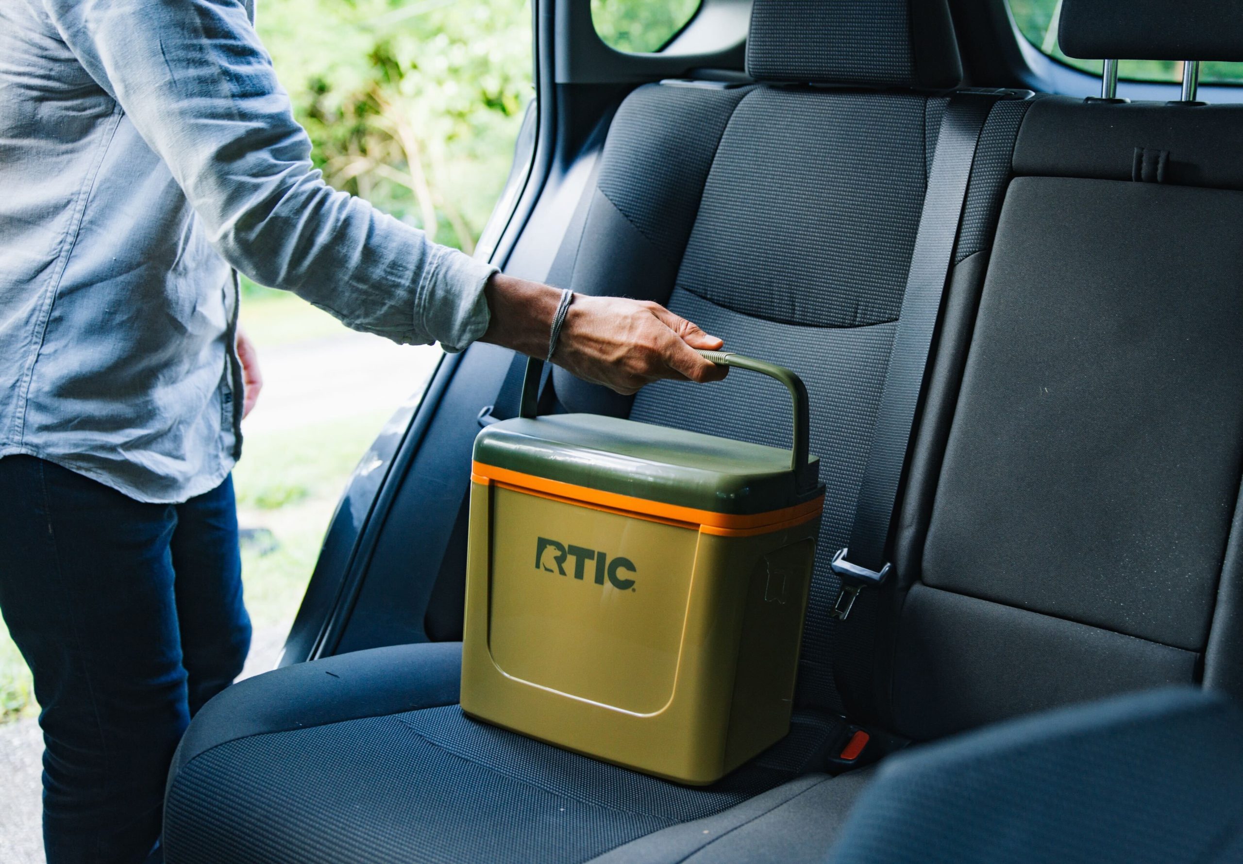 8 QT Road Trip Personal Cooler Gallery