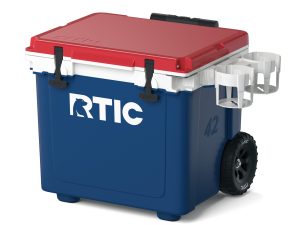 42 QT Ultra-Light Wheeled Cooler Gallery