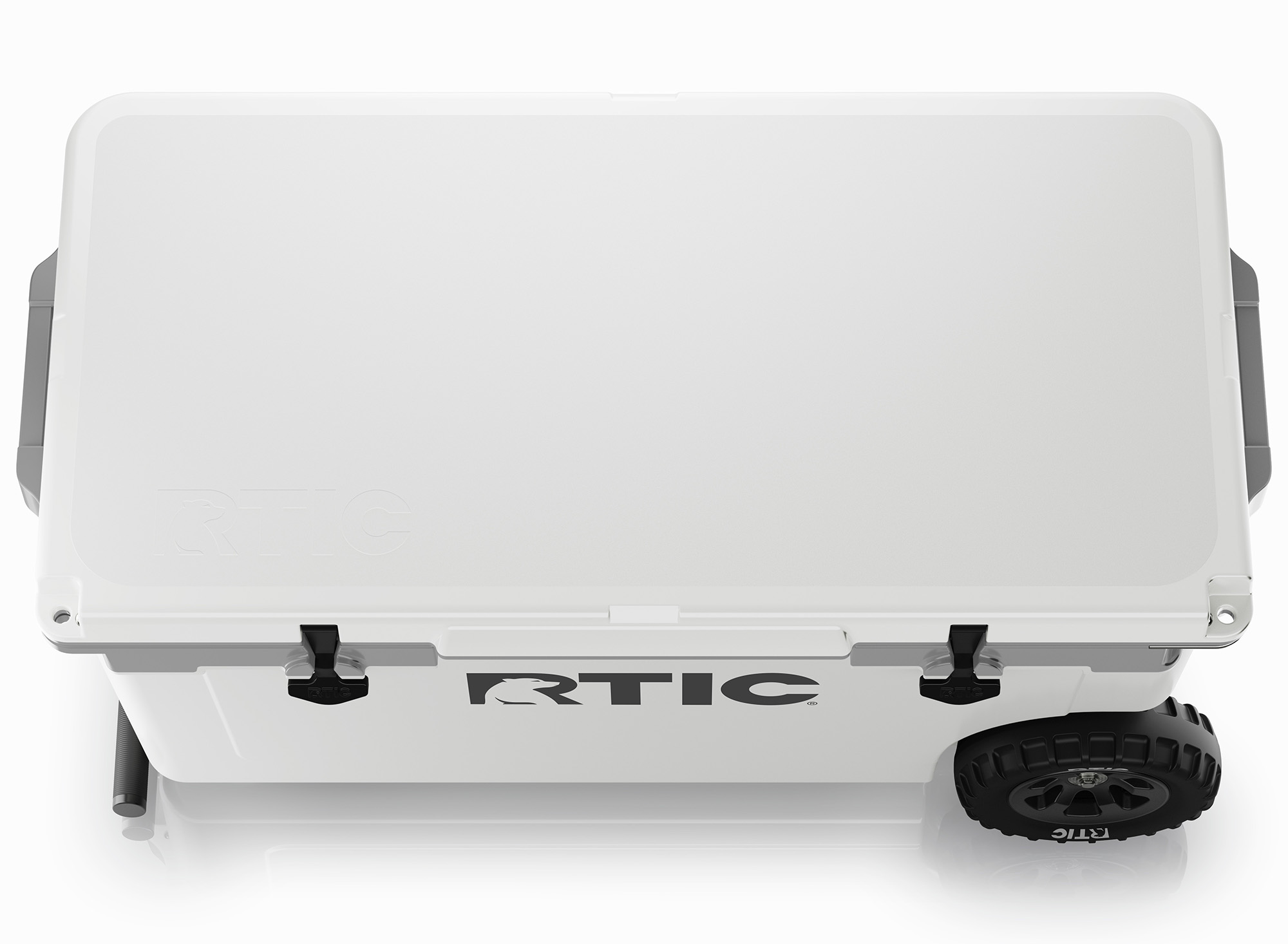 72 QT Ultra-Light Wheeled Cooler Gallery