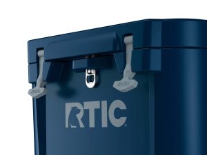 45 QT Ultra-Tough Wheeled Cooler Gallery